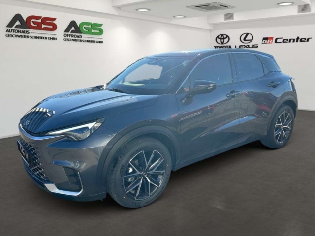Lexus LBX