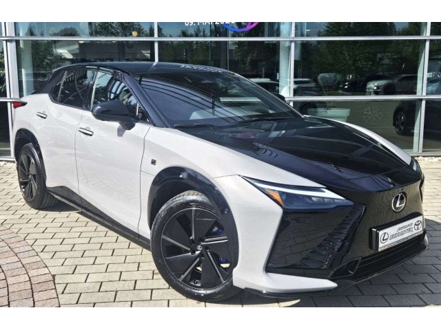 Lexus RZ