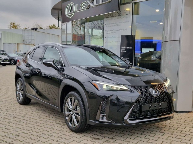 Lexus UX 300h