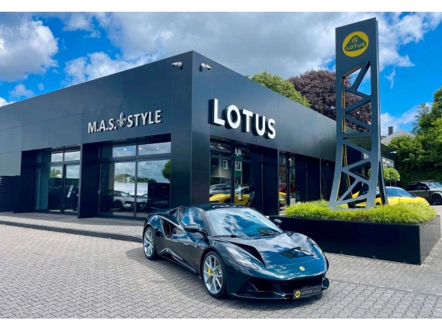 Lotus Emira