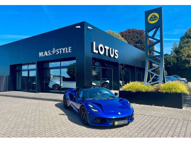 Lotus Emira