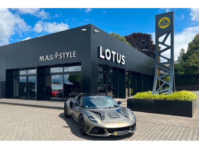 Lotus Emira