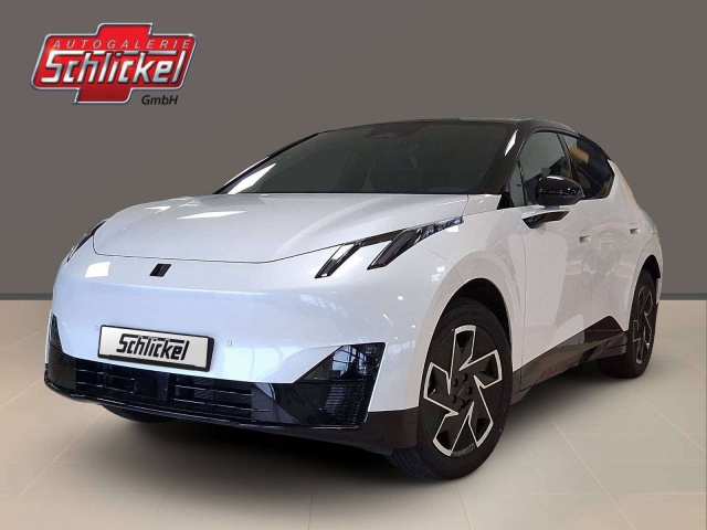 Lynk&Co 02