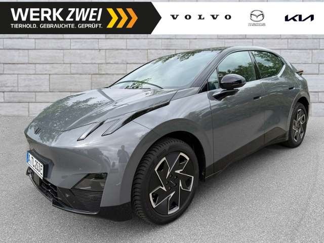 Lynk&Co 02