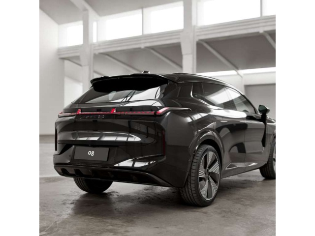 Lynk&Co 08