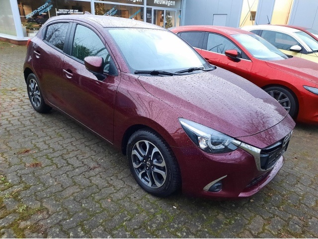 Mazda 2