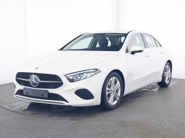 Mercedes-Benz A 220