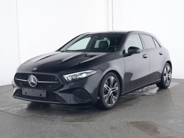 Mercedes-Benz A 220