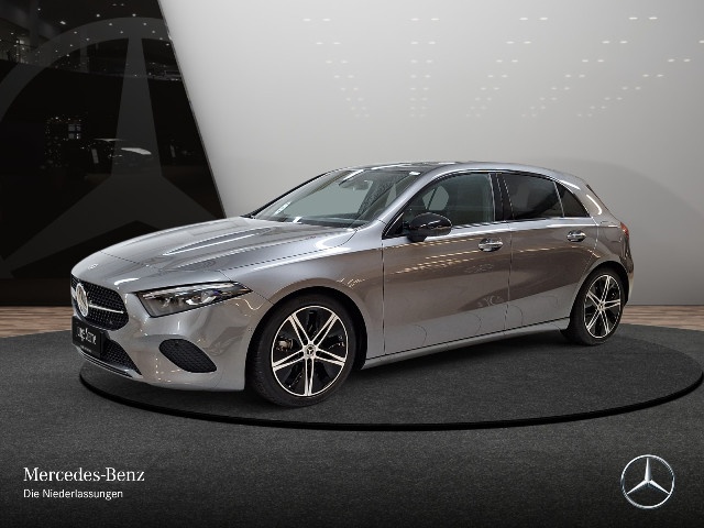 Mercedes-Benz A 220