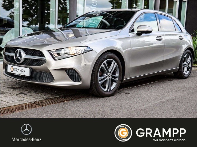 Mercedes-Benz A 220