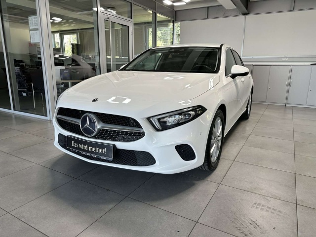 Mercedes-Benz A 220
