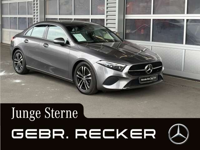 Mercedes-Benz A 220