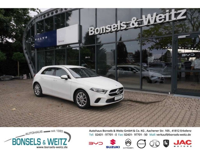 Mercedes-Benz A 220
