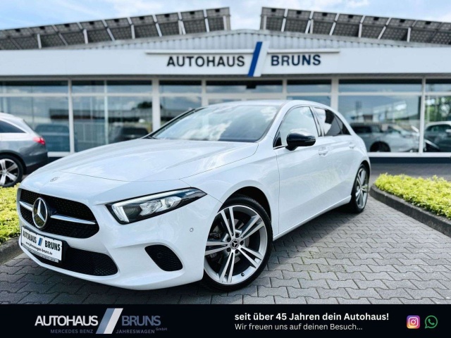Mercedes-Benz A 220