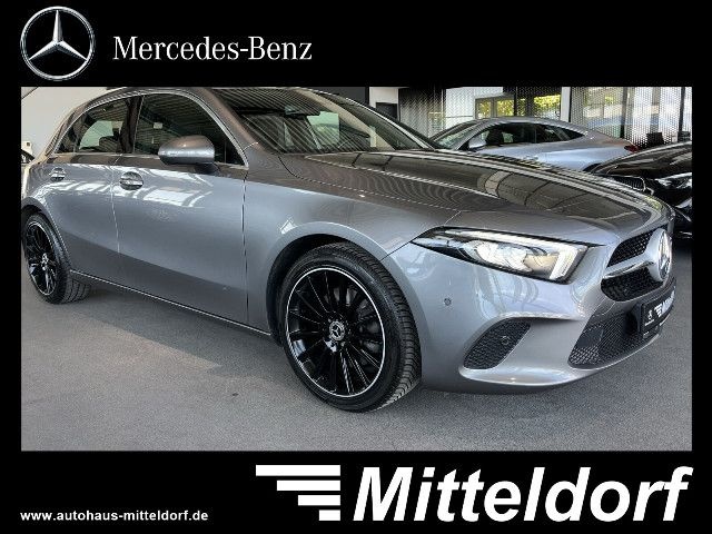 Mercedes-Benz A 220