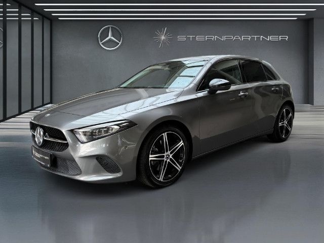 Mercedes-Benz A 220