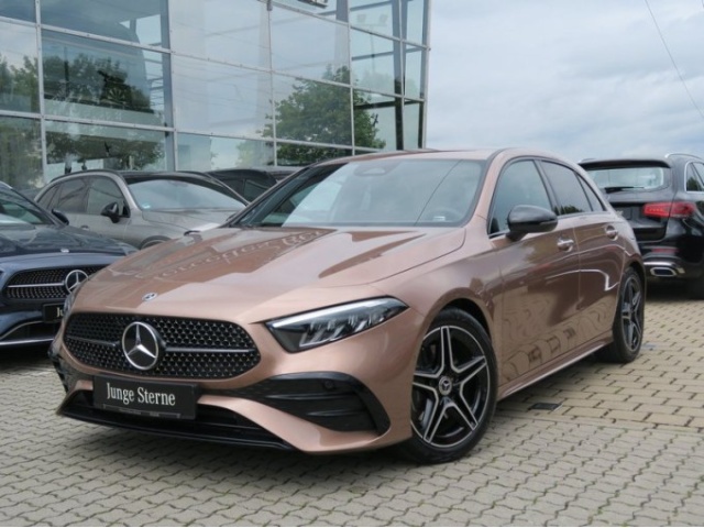 Mercedes-Benz A 220