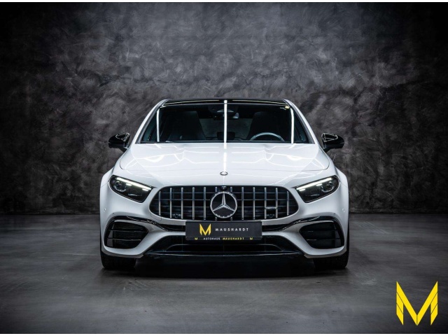 Mercedes-Benz A 45 AMG
