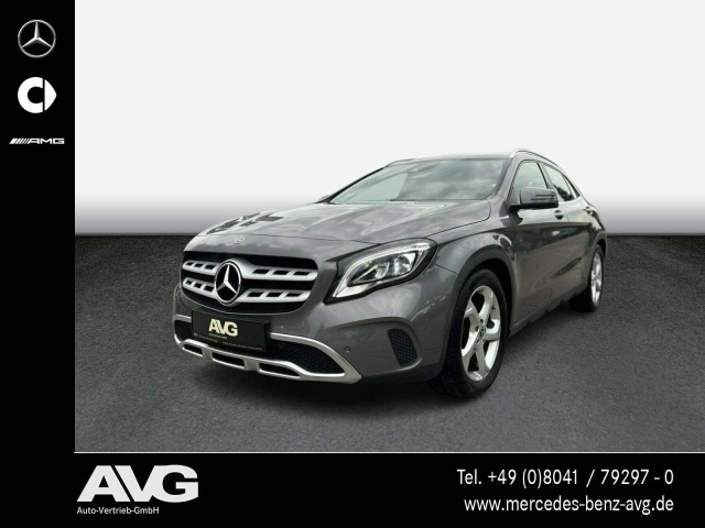 Mercedes-Benz GLA 200