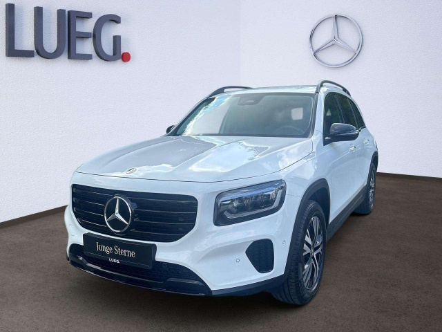 Mercedes-Benz GLB 220