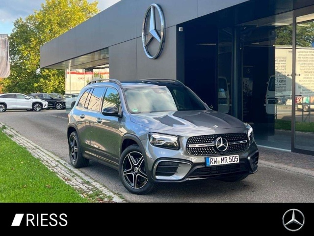 Mercedes-Benz GLB 200