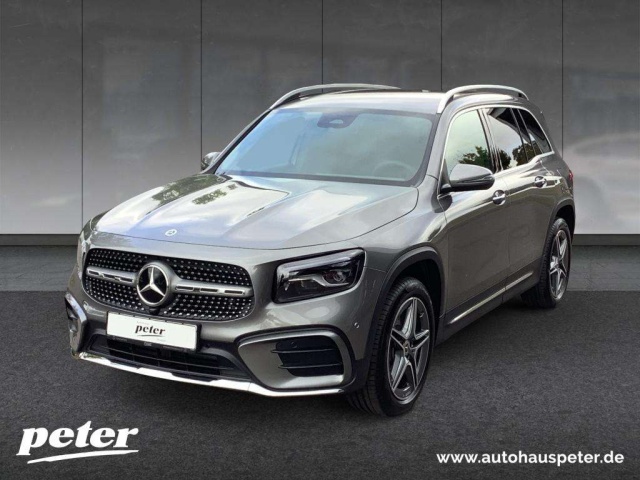 Mercedes-Benz GLB 220