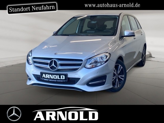 Mercedes-Benz B 180