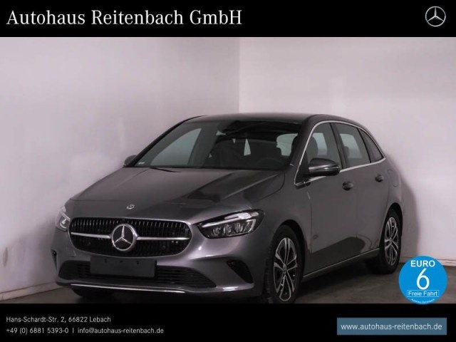 Mercedes-Benz B 180