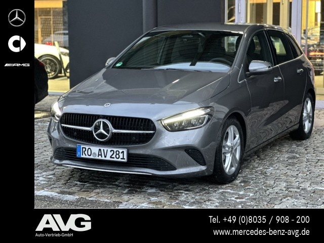 Mercedes-Benz B 180