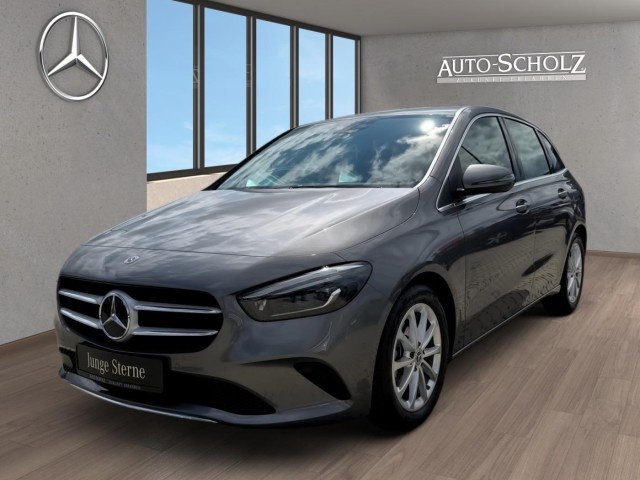 Mercedes-Benz B 180