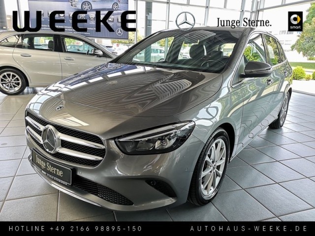 Mercedes-Benz B 180