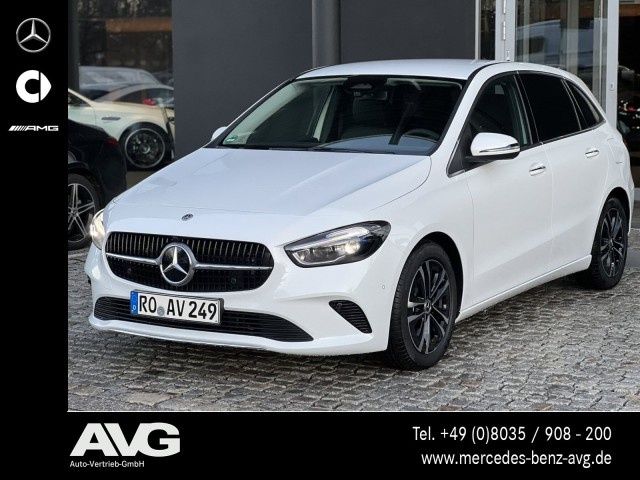 Mercedes-Benz B 180