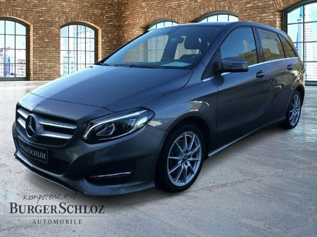 Mercedes-Benz B 180