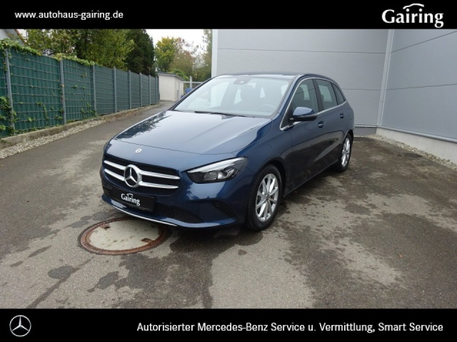 Mercedes-Benz B 200