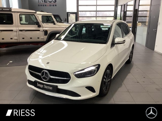 Mercedes-Benz B 200