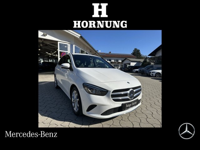 Mercedes-Benz B 220