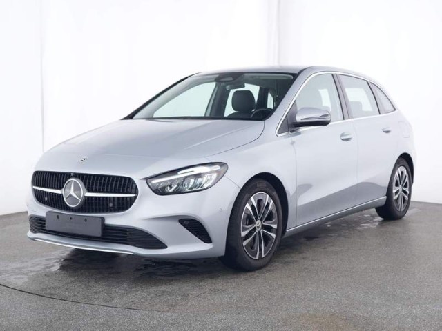 Mercedes-Benz B 220