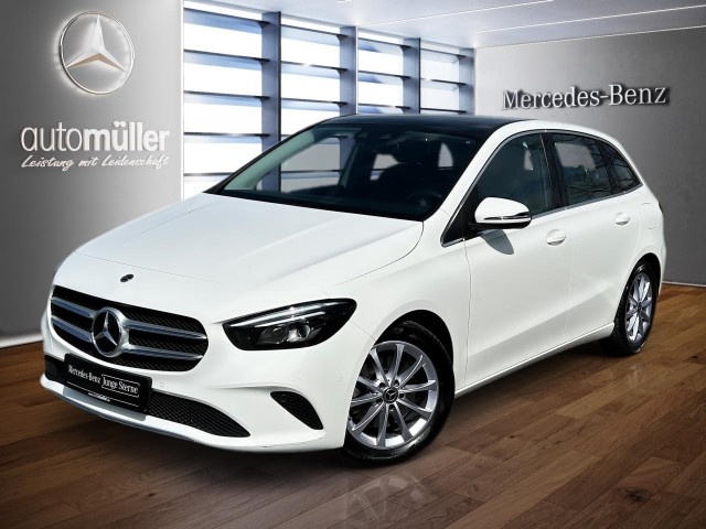 Mercedes-Benz B 220