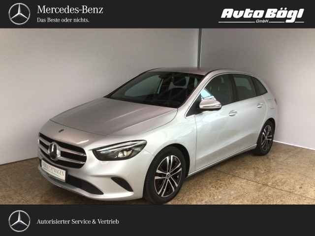 Mercedes-Benz B 220