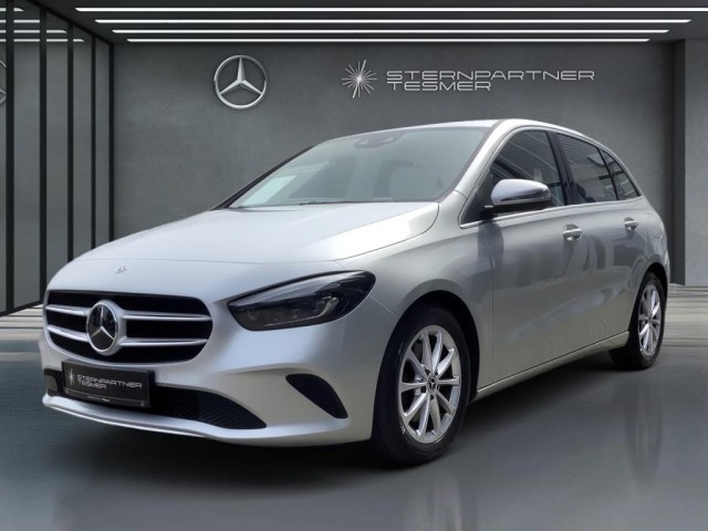 Mercedes-Benz B 220