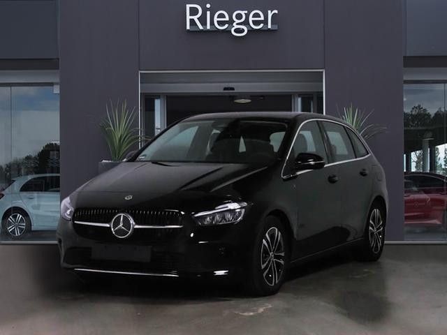 Mercedes-Benz B 220