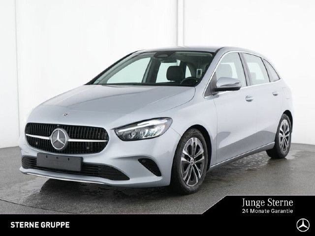 Mercedes-Benz B 220