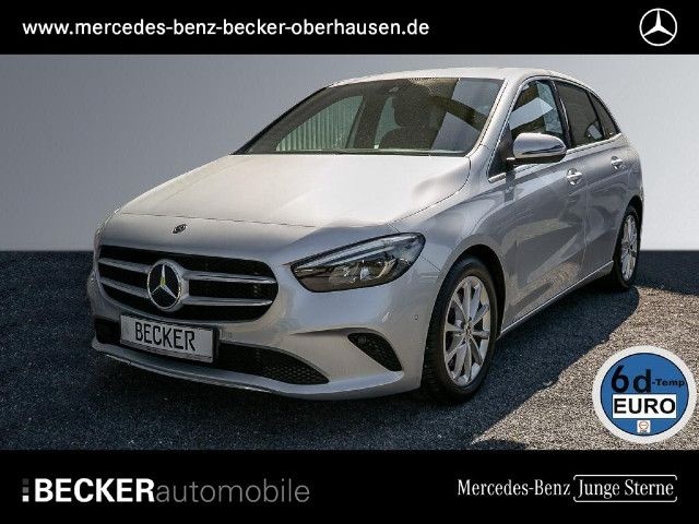 Mercedes-Benz B 220