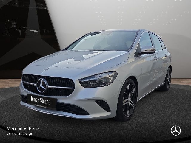 Mercedes-Benz B 220