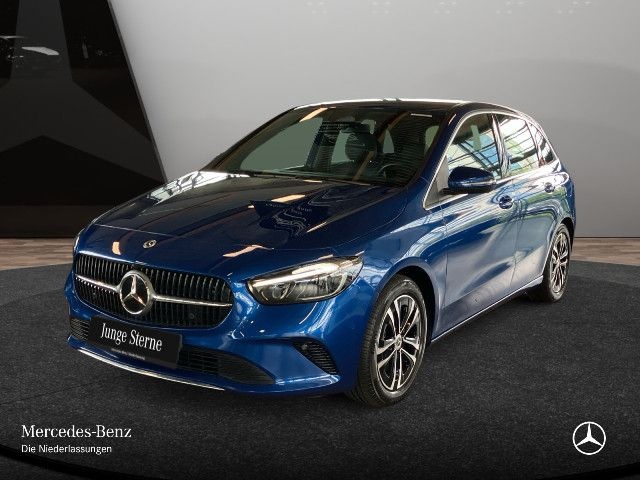 Mercedes-Benz B 220