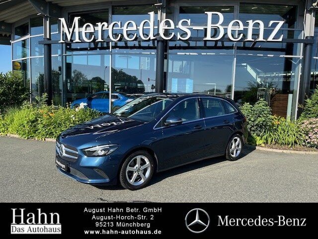 Mercedes-Benz B 220