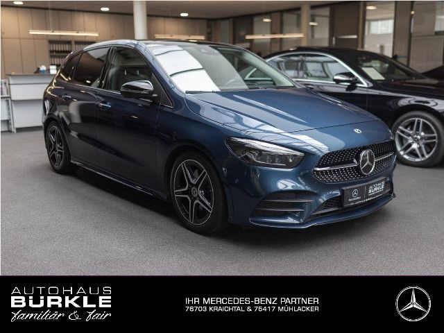 Mercedes-Benz B 220