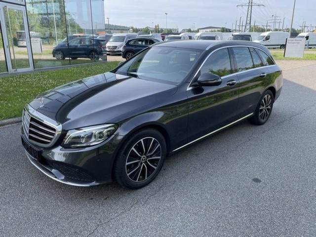 Mercedes-Benz C 220