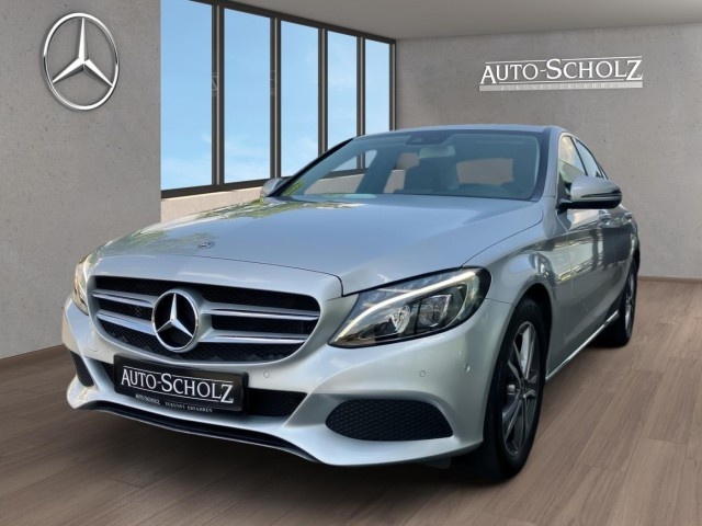 Mercedes-Benz C 220