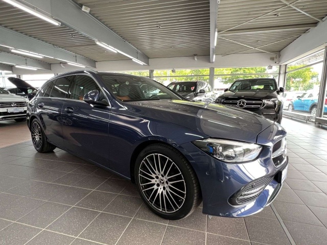 Mercedes-Benz C 220